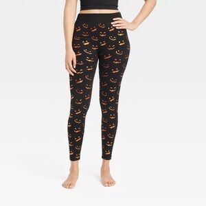 Women's nwt Foil Printed pumpkin Halloween Seamless Fleece Lined Leggings L/XL
